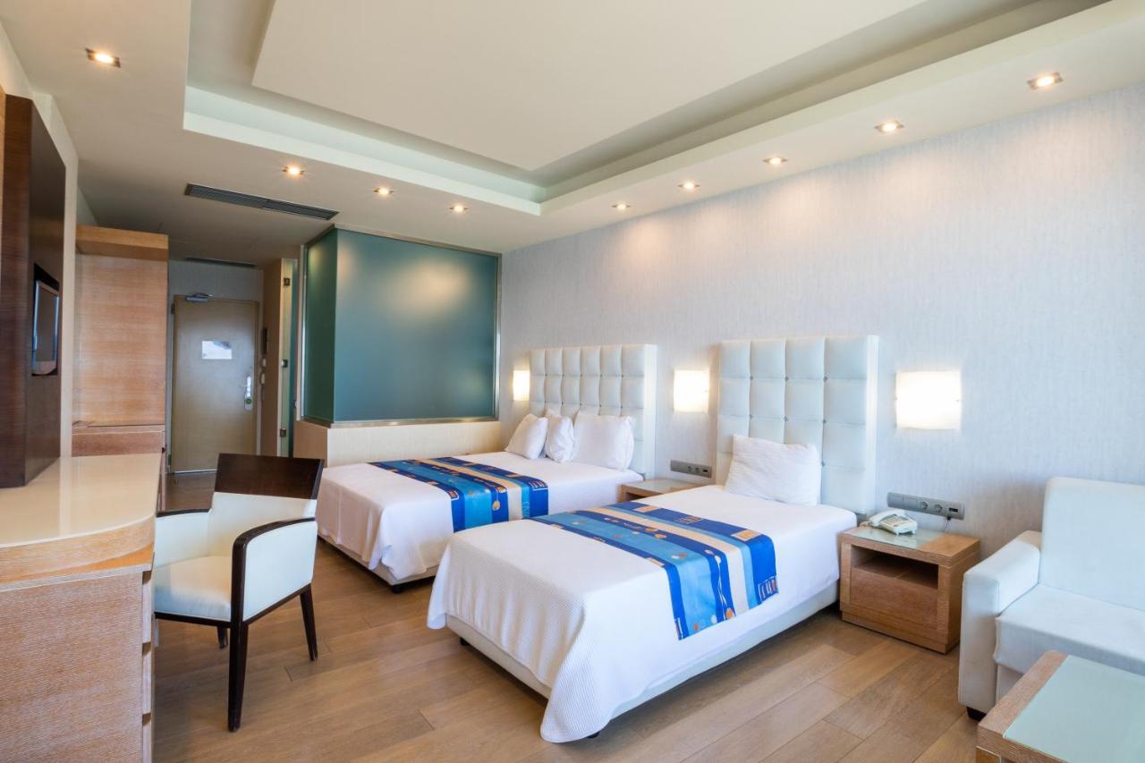 Konstantinos Palace Kerpe Dış mekan fotoğraf